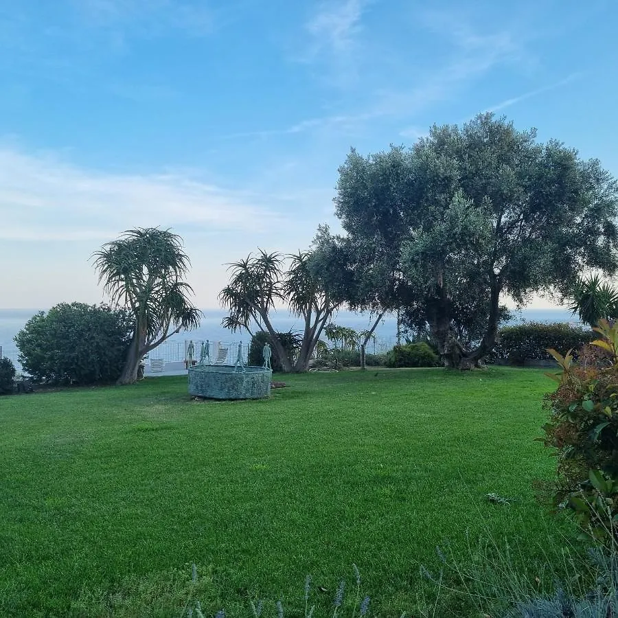 Alojamento de Turismo Rural Agriturismo La Tuffatrice Imperia Itália